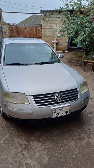 gence avtomobil: Volkswagen Passat: 1.8 l | 2001 il Hetçbek