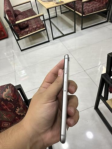 iphone se 2020 kredit: IPhone 6s, 64 GB, Qara, Barmaq izi — 6