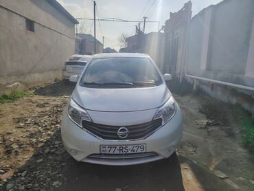 Nissan: Nissan Note: 1.2 l | 2014 il Hetçbek