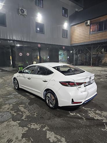 хюндай элантра: Hyundai Elantra: 2020 г., 1.6 л, Автомат, Гибрид, Седан — 5
