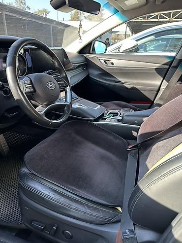 gra: Hyundai Grandeur: 2020 г., 2.4 л, Автомат, Гибрид, Фастбек — 7