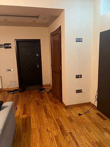 masazirda ev: Tam ewyalidir icinde 2 eded kondisianere geder var gir yawa evdir — 4