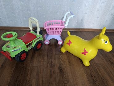 домашние вещи: Продаю детские игрушки, всё в хорошем состоянии.за всё 1200 сом