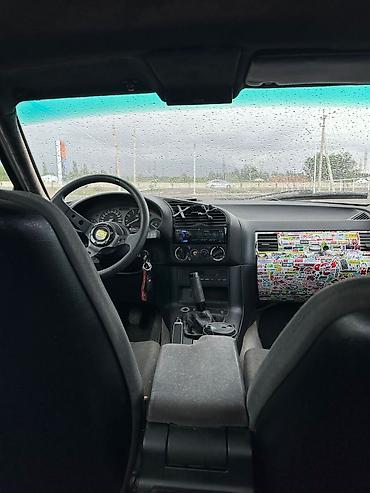 BMW: BMW 3 series: 1992 г., 2.8 л, Механика, Бензин, Седан — 10