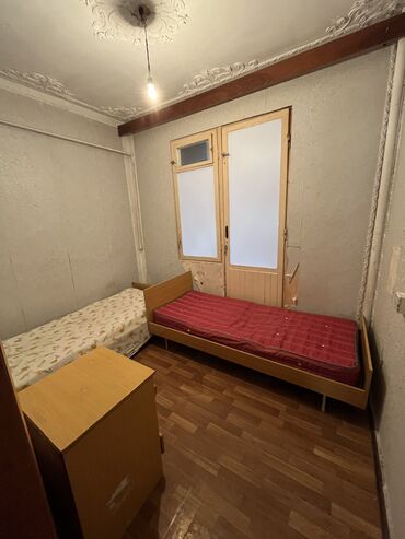 Köhnə tikili: Bakı, 9-cu mikrorayon, 2 otaqlı, Köhnə tikili, m. Nəsimi, 70 kv. m -da lalafo.az — 5 Köhnə tikili: Bakı, 9-cu mikrorayon, 2 otaqlı, Köhnə tikili, m. Nəsimi, 70 kv. m — 5