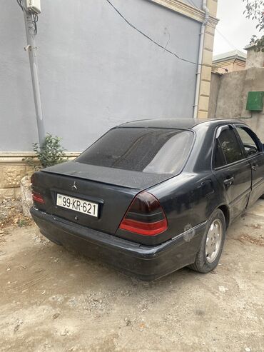 xezer avtomobil krediti 2022: Mercedes-Benz C 180: 1.8 l | 1994 il Sedan