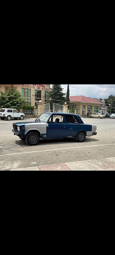 vaz 2109 samara: Model: Lada vaz (VAZ 2107) sedan Kuzov: 4 qapı, mavi rəng, bəzi — 2