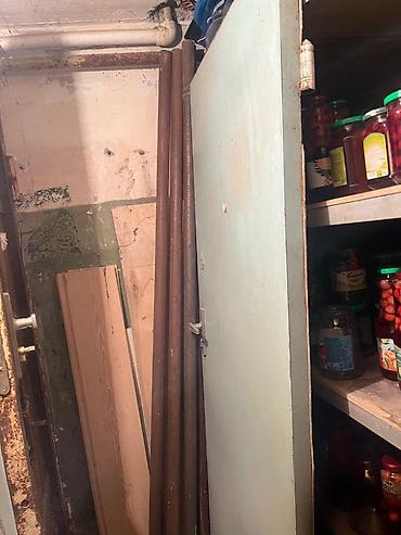 Borular: Dəmir qapıdı satılır sağlam qapıdır istiyən narahat etsin WhatsApp — 1