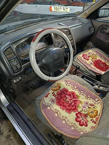 Транспорт: Nissan Primera: 1999 г., 2 л, Механика, Газ, Седан — 4