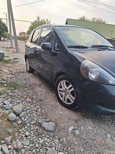 Honda Fit: 2007 г., 1.5 л, Автомат, Бензин, Хэтчбэк