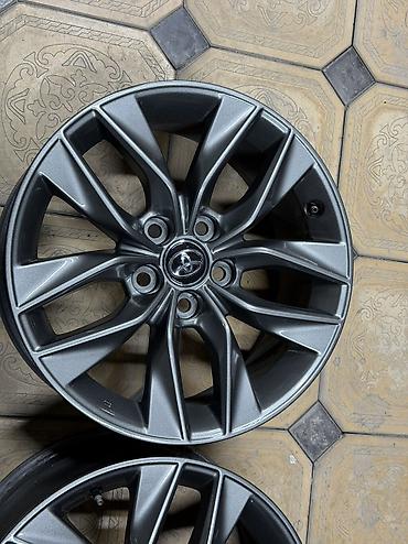 aeolus e70: Литые Диски R 17 Toyota, Комплект, отверстий - 5, Б/у — 4