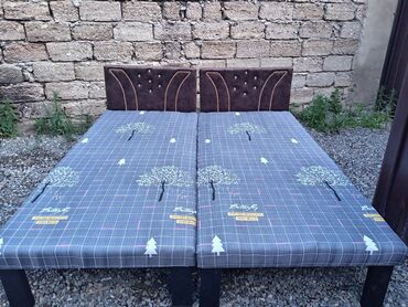 Çarpayılar: Təzə çarpayılar. 1 nəfərlik çarpayılar 60 manat. 2 nəfərlik taxt 110 — 14