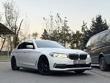 рул на бмв: BMW 530: 2019 г., 2 л, Автомат, Бензин, Седан — 1