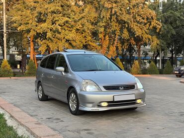 срочно продаю хонда стрим: Honda Stream: 2001 г., 2 л, Автоматические, Бензин, Универсал