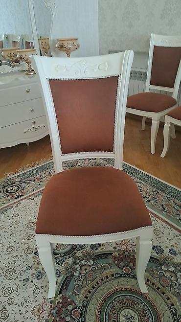 stul ortukleri: Yemək otağı üçün klassik üslubda stul dəsti. - Sayı: 10 ədəd - Rəng — 3