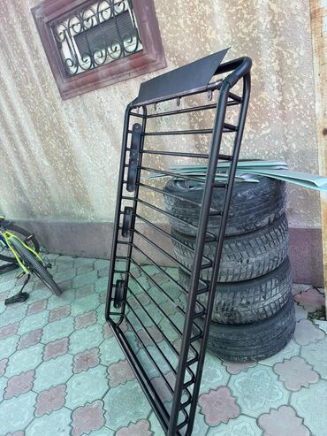 Другие автозапчасти: Экспедиционный багажник на внедорожник