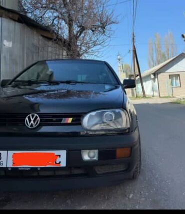 Volkswagen: Volkswagen Golf: 1993 г., 1.8 л, Механика, Бензин, Хэтчбэк