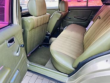 byd sealion 7: Mercedes-Benz E-Class: 1981 г., 2 л, Автомат, Бензин, Седан — 9