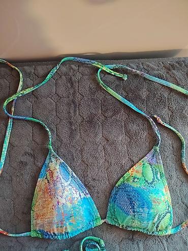 prsluk s: Bikini set Bonatti – trodelni/trouglasti gornji deo na vez i klasičan — 1