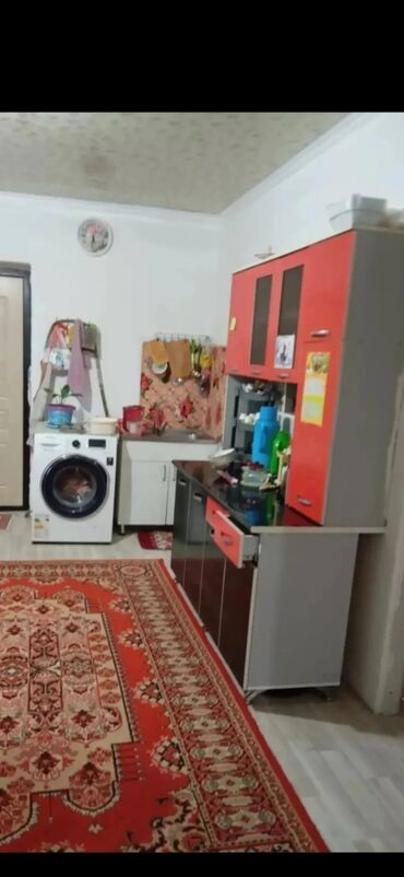 аренда квартир без подселения: 65 м², 3 комнаты, Парковка, Сарай, Забор, огорожен
