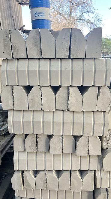 Дорожные бордюры: Бордюр, лотки, брусчатка Предлагаются бетонные изделия для — 4