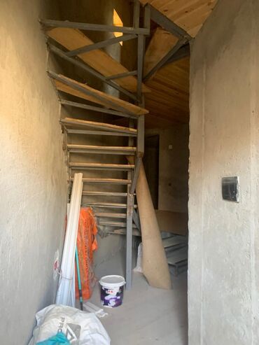 Həyət evləri və villaların satışı: Sulutəpə qəs. 4 otaqlı, 100 kv. m, Kredit yoxdur, Təmirsiz — 8