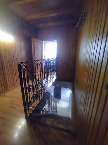 Посуточная аренда домов: 200 м², 3 комнаты, Кондиционер — 3