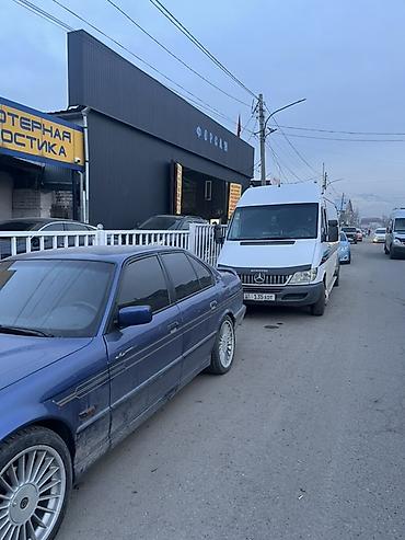 Легкий грузовой транспорт: Легкий грузовик, Mercedes-Benz, Стандарт — 4