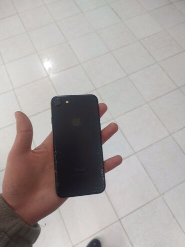 chekhol iphone 7: IPhone 7, 32 ГБ, Черный, Отпечаток пальца, Беспроводная зарядка