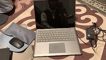 acer e1: Ноутбук Microsoft Surface Laptop с аксессуарами. Комплектация: - — 1