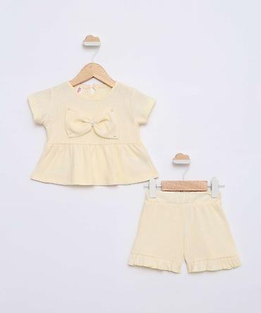 avon sat: Komplet žuti za bebe – 06+ meseci Šifra proizvoda: 1359-06 Model — 1