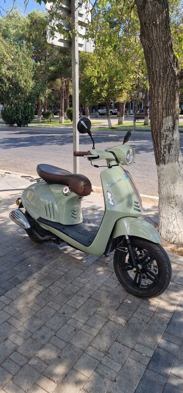 İnformatika: - VESPA, 50 sm3, 2023 il, 355 km