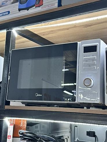 Микроволновая печь Midea - Современный дизайн: черная стеклянная