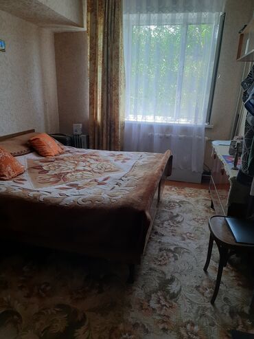 домик деревянный: 2 комнаты, 43 м², Индивидуалка, 3 этаж, Косметический ремонт