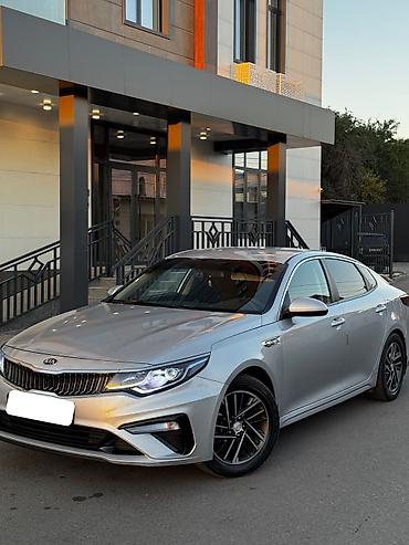 швейная машинка 4: Сдаю Toyota Camry, Посуточно, Без водителя, | Без депозита — 8