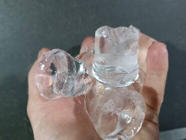 охладитель воды: Пищевой лёд премиального качества изготовлен на фирменном