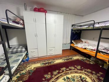 Долгосрочная аренда домов: 40 м², 3 комнаты, Утепленный, Бронированные двери, Забор, огорожен