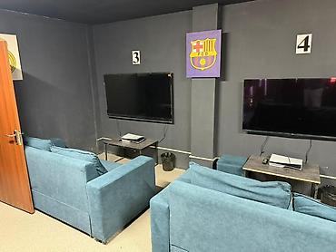 Аренда PS5 (PlayStation 5): Игровая комната/капсула для консольных игр Оснащение: - Консоль Sony — 8