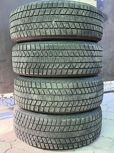 шины бу зимние: 225/65/17 4 шт комплект в идеальном состоянии фирма Bridgestone — 1