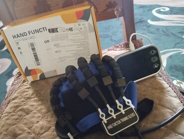 Qamət korrektorları: Məhsul: Hand Function Training Gloves – əl funksiyasının bərpası və