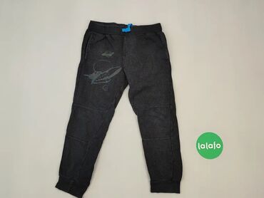 Spodnie: Spodnie, 9 lat, wzrost - 134 cm., wzór - Print, kolor - Czarny