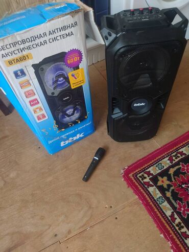 mikrofon qiymetleri: Creative Kolonka, Növ - Bluetooth
