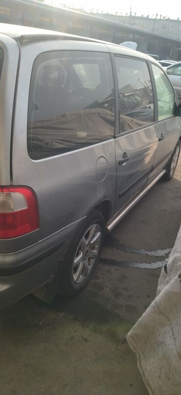 Ford: Ford Galaxy: 2002 г., 2.3 л, Механика, Бензин, Минивэн — 6