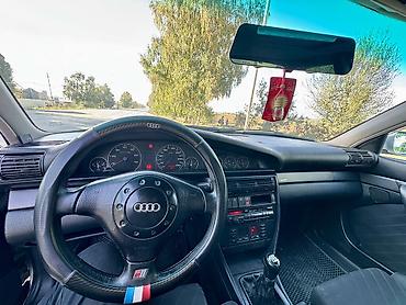 купить l6: Audi A6: 1995 г., 2.6 л, Механика, Газ, Седан — 4