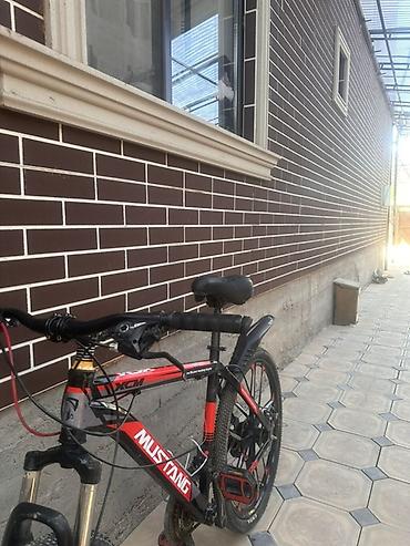 Велосипеддер: Горный велосипед Mustang XCM в черно-красной расцветке. Модель с — 1