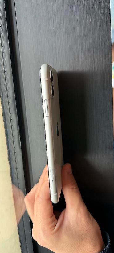 iphone 5a: IPhone 11, 128 GB, White Titanium — 3