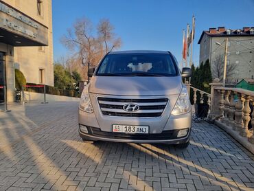 Hyundai: Hyundai H-1 (Grand Starex): 2016 г., 2.5 л, Автомат, Дизель, Бус