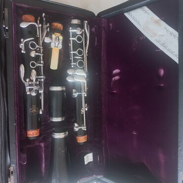 Gitaralar: Yamaha custom profesional alet elim yandi tecili satilir ideal
