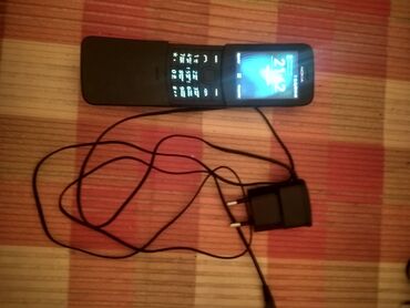 nokia 2700 classic: Nokia 8000 4G, rəng - Qara, Düyməli, İki sim kartlı