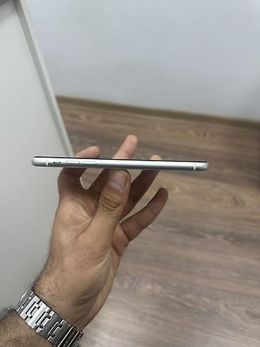 iphone 11 ilə barter: IPhone 11, Ağ, Face ID — 6